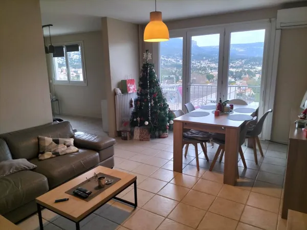 Appartement 4 pièces 70 m² 