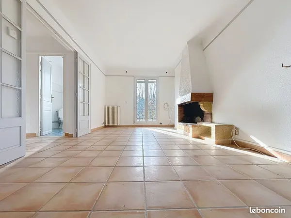 Appartement 7 pièces 135 m² 