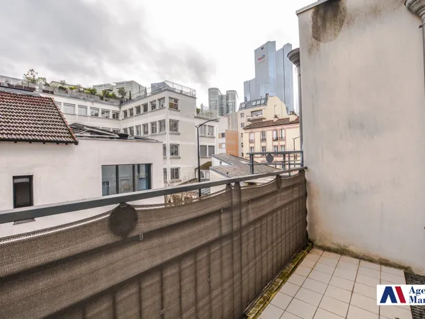 Joli 3 pièces traversant de 64m2 à Courbevoie proche la Défe 