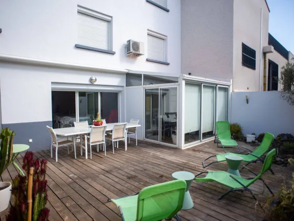 Maison 8 pièces 257 m² 