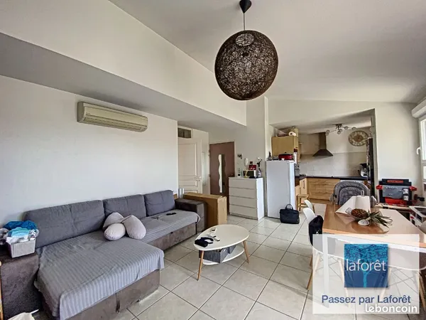 Appartement 3 pièces 61 m² 
