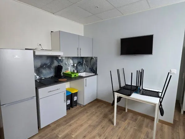 Studio 1 pièce 18 m² 