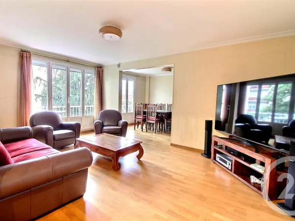 Appartement 5 pièces 97 m² 