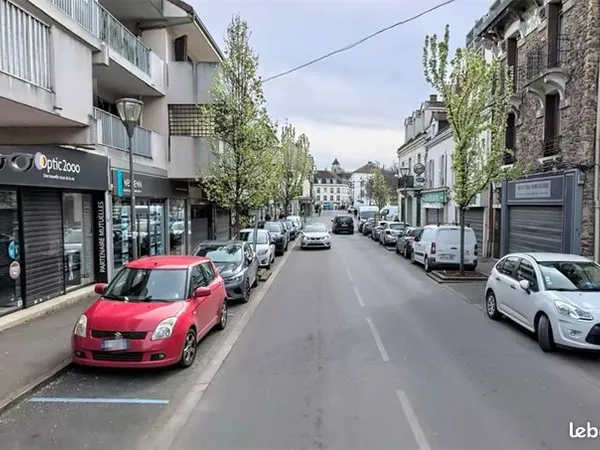 Boutique 140 m² 
