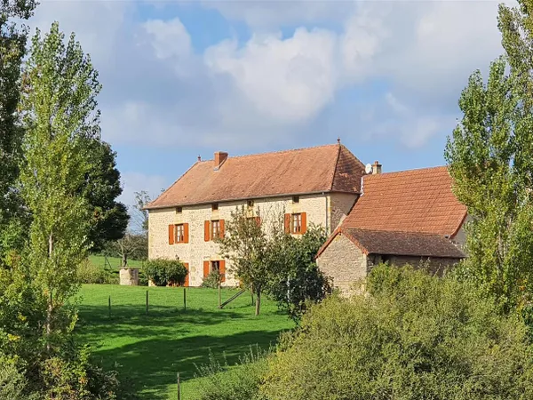 Belle et grande Demeure dans un emplacement d'exception 