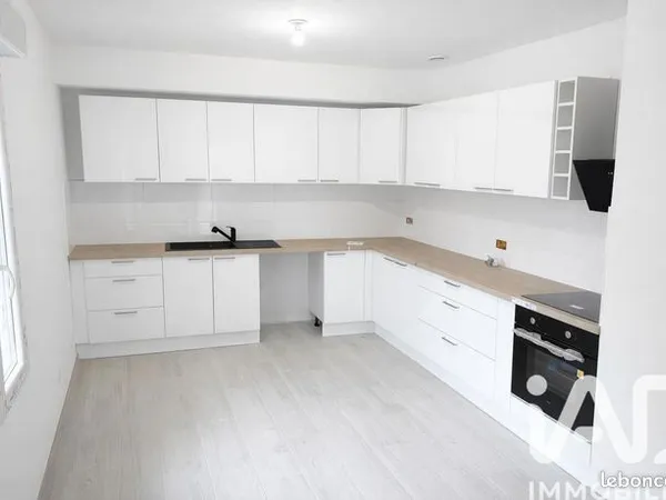 Appartement 4 pièces 83 m² 