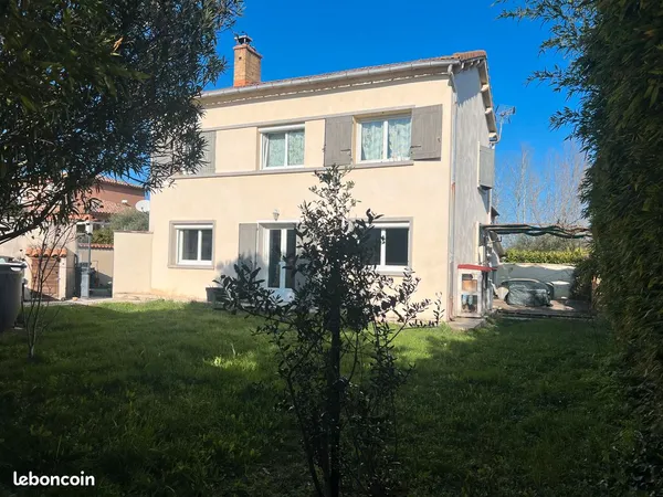 Maison 110m2 Saint Laurent des Arbres 