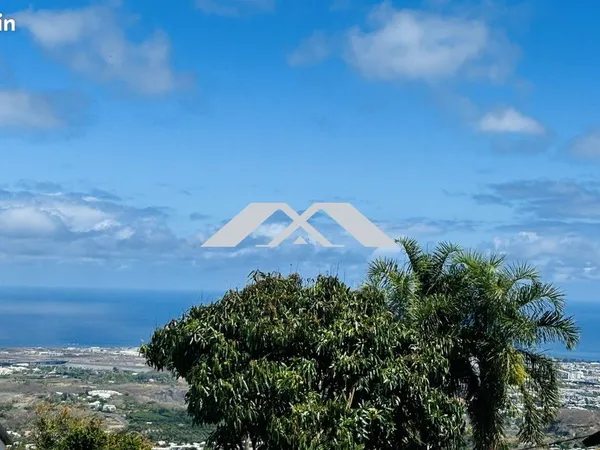 Terrain 350 m² Saint-Paul 