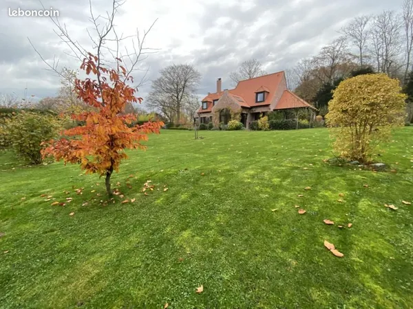 Propriété 5 pièces 200 m² 