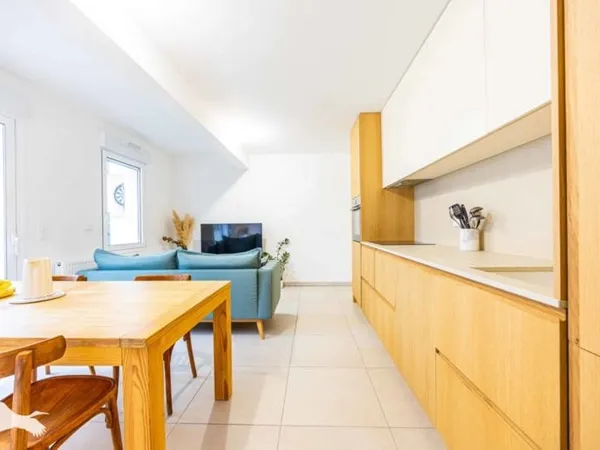 Appartement de 3 pièces principales 