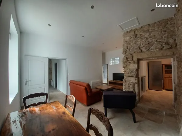 Jean-Jaurès, Grand et superbe appartement P3 80 M2 RDC 