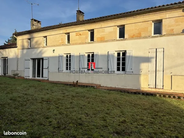 Longère 8 pièces 204 m² 