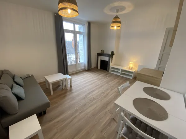 Appartement T1 meublé TOURS Velpeau 