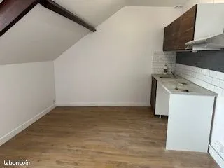 Location appartement 3 piéces Versailles Chantiers 
