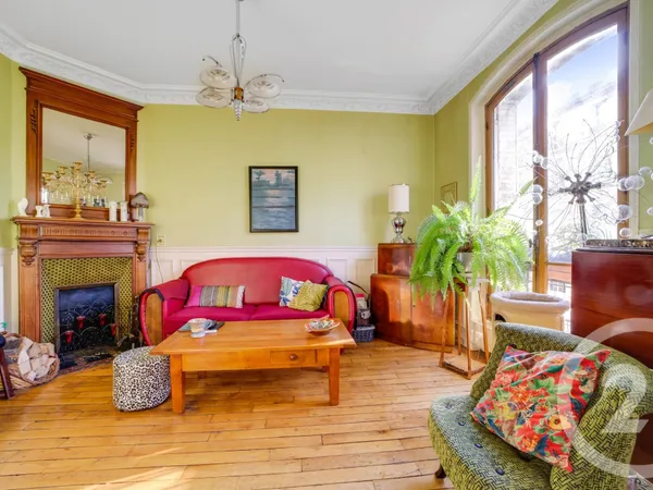 Appartement 4 pièces 79 m² 