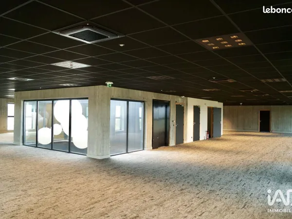 Bureaux 454 m² MONTIVILLIERS 