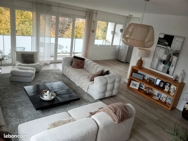 Magnifique appartement Traversant T5 