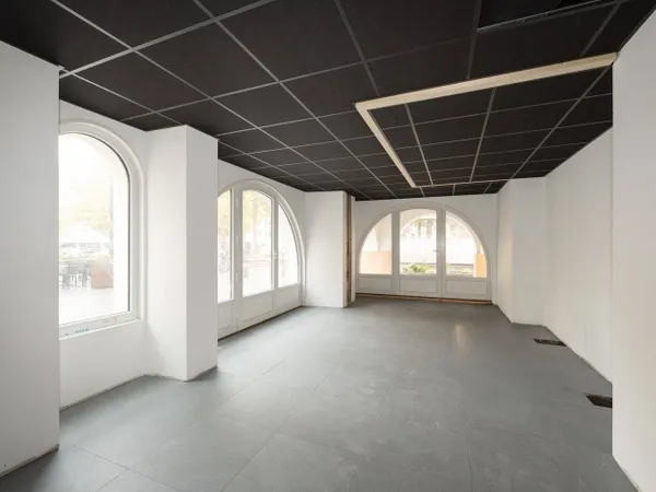 Local commercial 70 m² 
