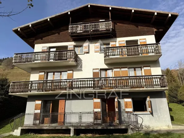 Chalet de rapport à rénover 5 appartements - Village à pied - Vu 