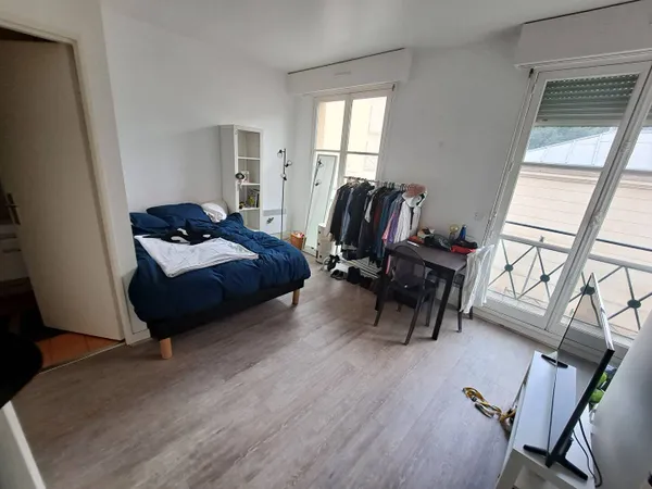 Studio 1 pièce 22 m² 
