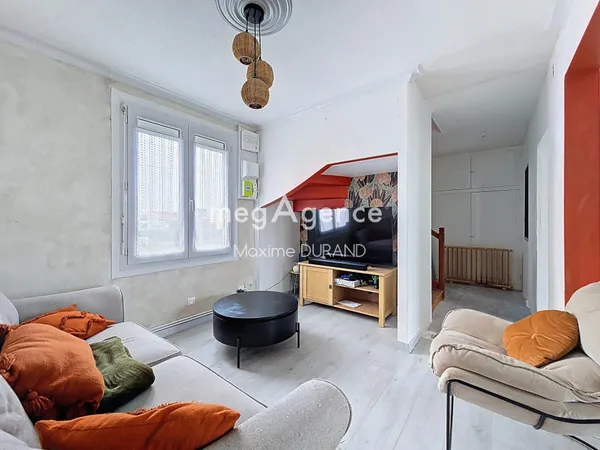Maison à étage 3 chambres - 92 m² 