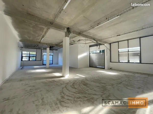 Local 178 m² 