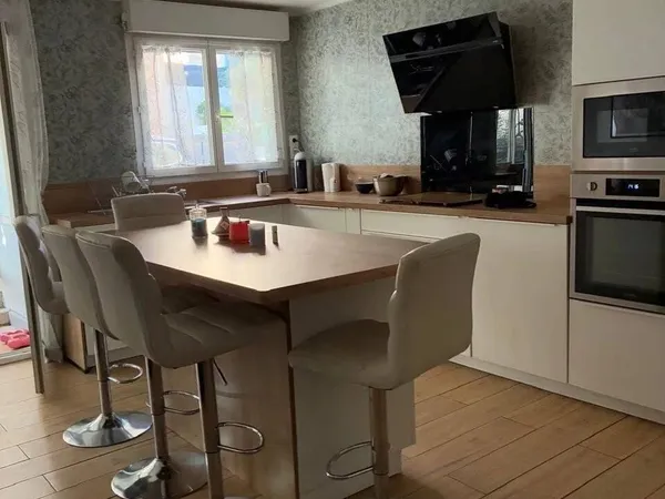 Appartement 3 pièces 69 m² 