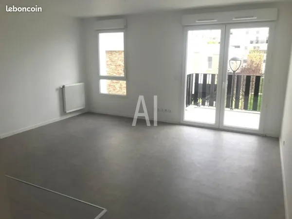 Studio 1 pièce 37 m² 