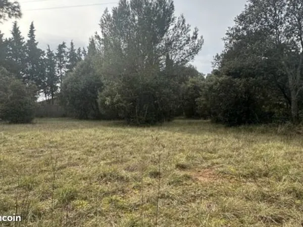 Terrain 525 m² 