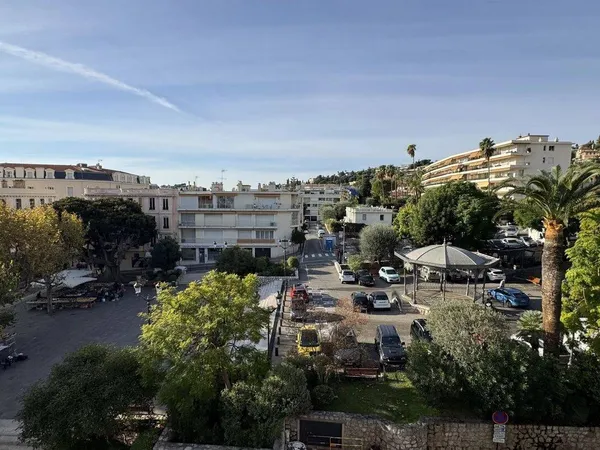 Appartement 5 pièces 155 m² 