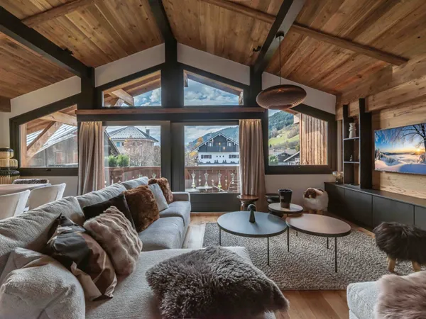 Rare chalet entièrement rénové - Centre village 