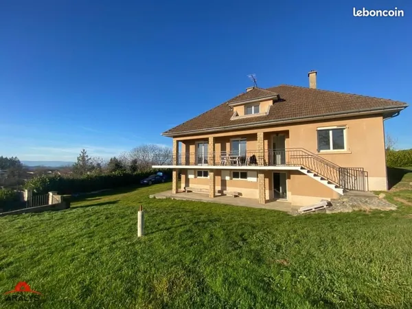 Maison 6 pièces 140 m² 