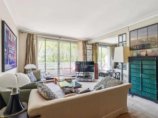 Vends T5 - 127m² - Paris 16ème 