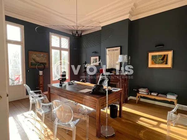 Bureaux - A LOUER - 433 m² non divisibles 