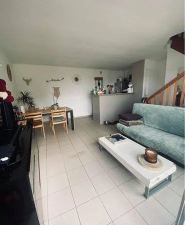 Maison mitoyenne à louer 38m2 avec Jardin 