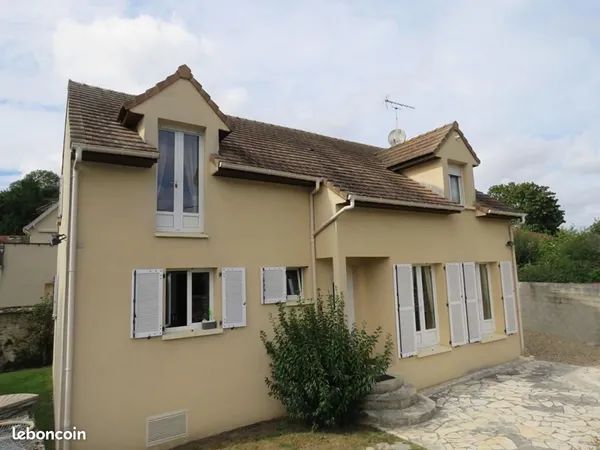 Maison 6 pièces 144 m² 