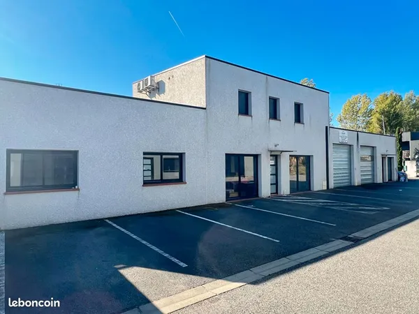 Bureaux 150 m² MONTASTRUC LA CONSEILLERE 