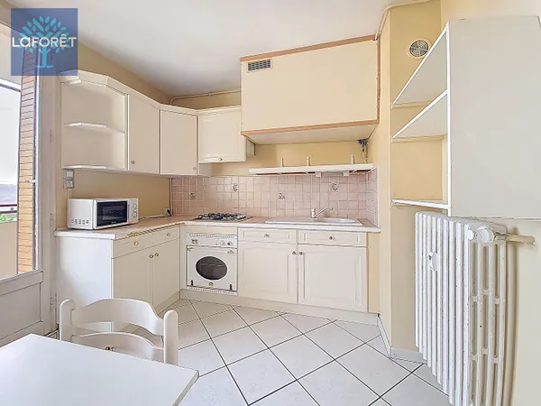 Appartement 3 pièces 65 m² 