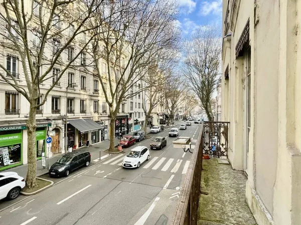 Appartement 5 pièces 107 m² 
