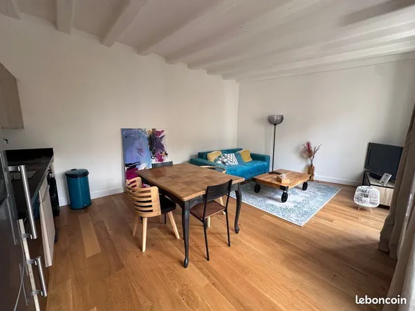 Loue T2 meublé 