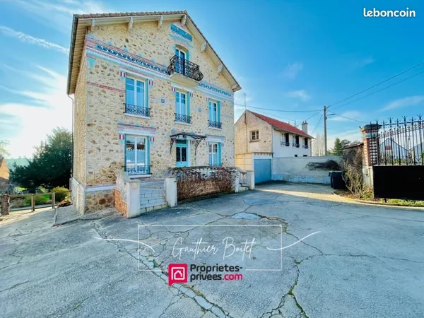 Maison 8 pièces 170 m² 