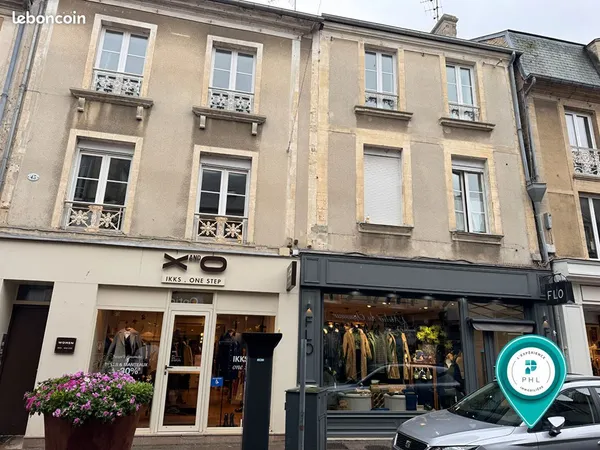 Immeuble 28 pièces 588 m² 
