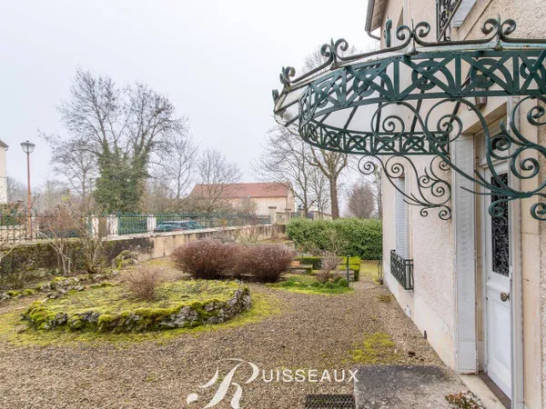 Maison 6 pièces 186 m² 