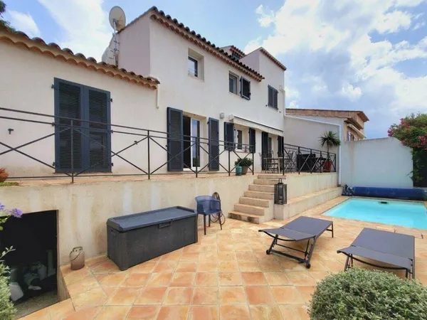 Maison 2 pièces 133 m² 
