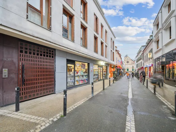 6 pièces avec jardin - Mairie de Montreuil 