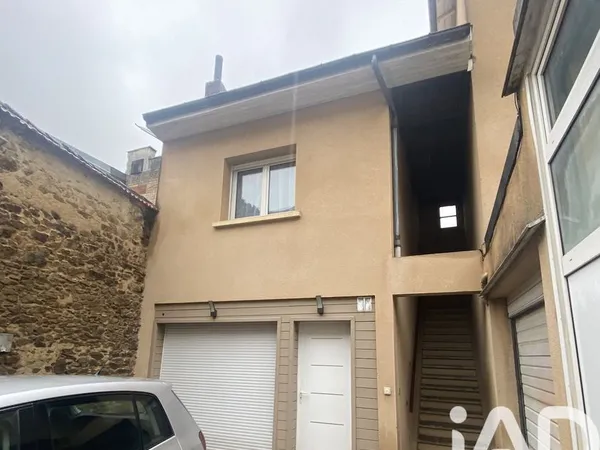 Studio 2 pièces 27 m² 