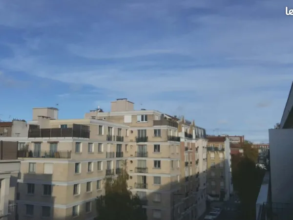 Charmant studio meublé 23 m² + balcon M° Boulogne Jean-Jaurès 