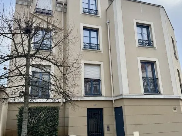 Appartement 4 pièces 82 m² 