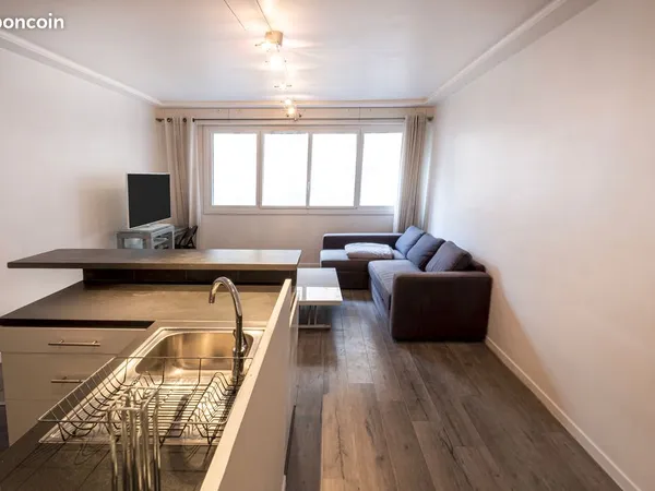 Location appartement 49m2 Neuilly-sur-Seine 