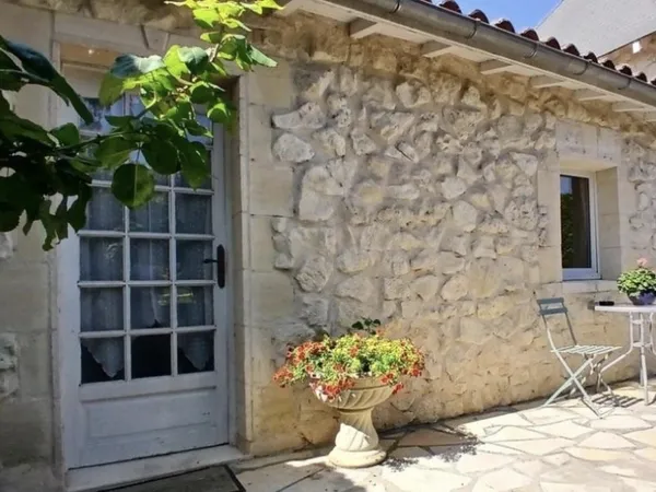 Demeure de ville et village 8 pièces 248 m² 